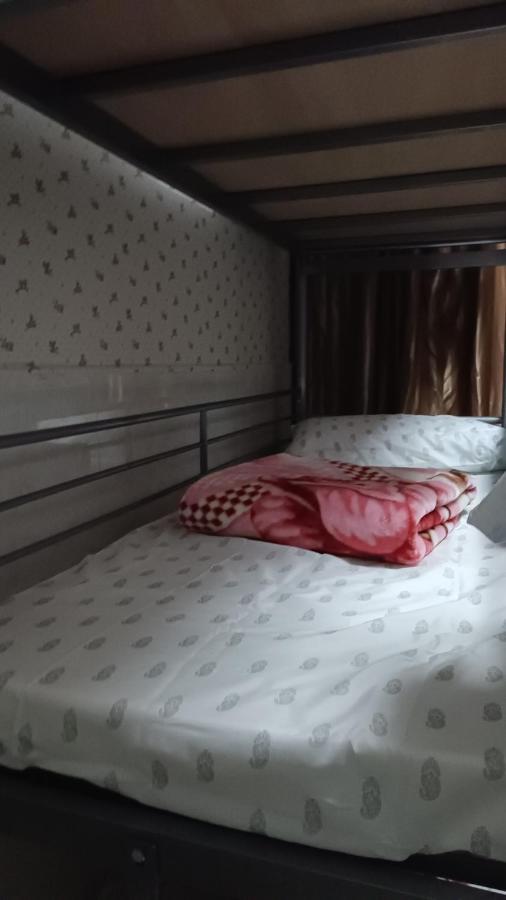 The Cultural Crashpad - 康乃馨旅館 Хонконг Екстериор снимка